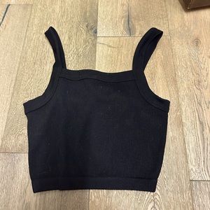 This is a top from cotton on in a size XS